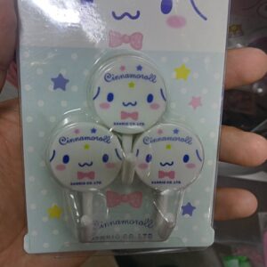 perchero sanrio3